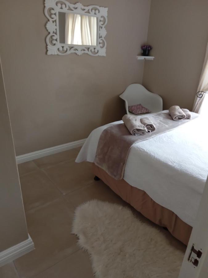 Toscana Cottage พอร์ตเอลิซาเบธ ภายนอก รูปภาพ