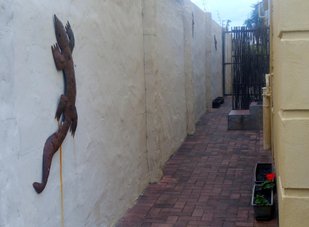 Toscana Cottage พอร์ตเอลิซาเบธ ภายนอก รูปภาพ