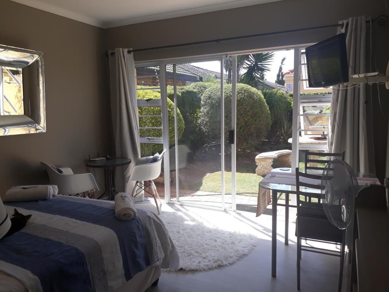 Toscana Cottage พอร์ตเอลิซาเบธ ภายนอก รูปภาพ