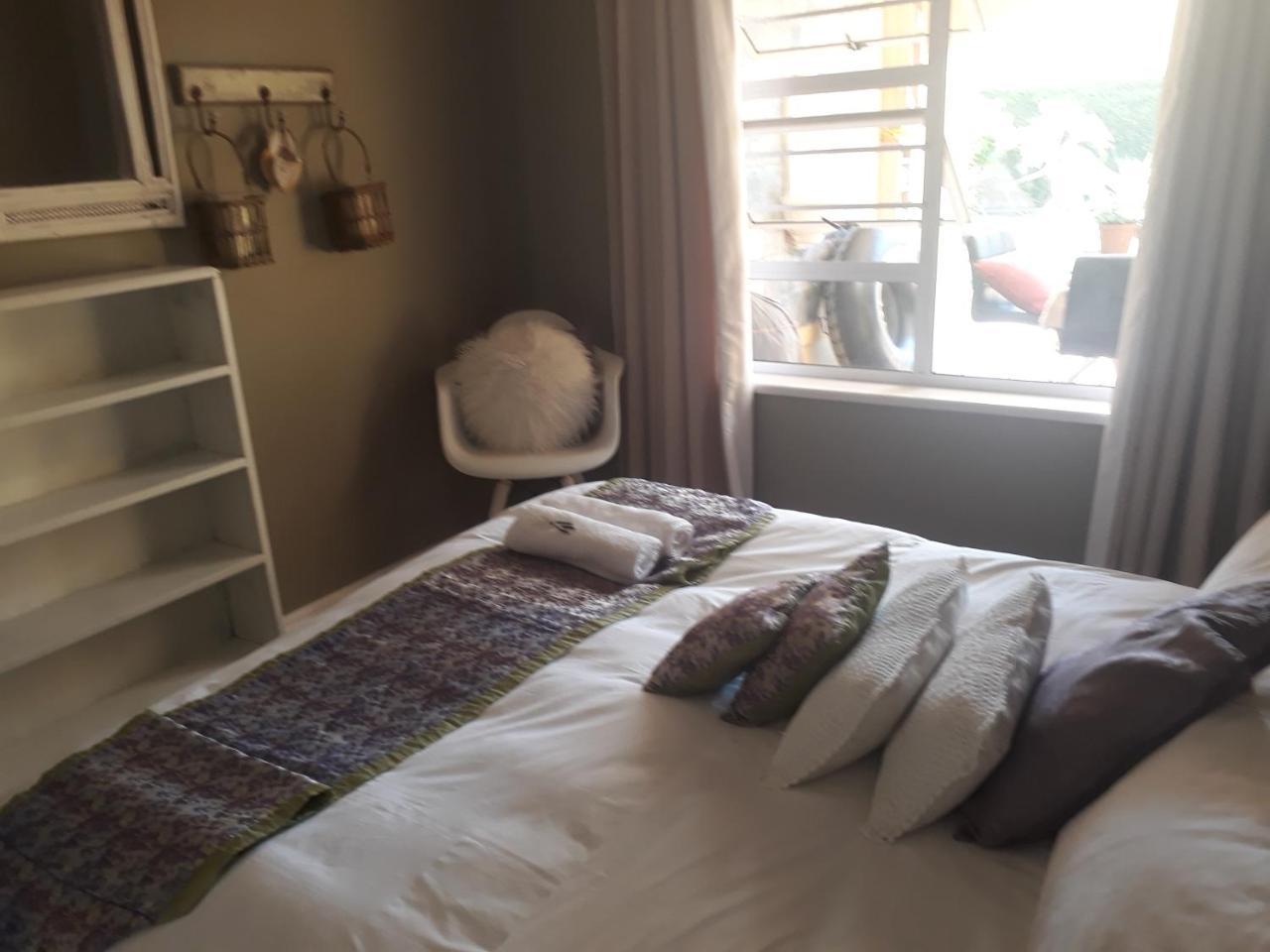 Toscana Cottage พอร์ตเอลิซาเบธ ภายนอก รูปภาพ